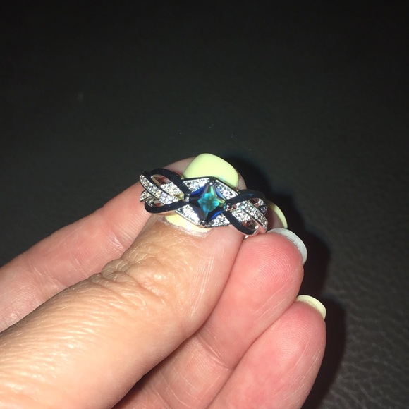 Blue ombré crystal Ring - Picture 5 of 5